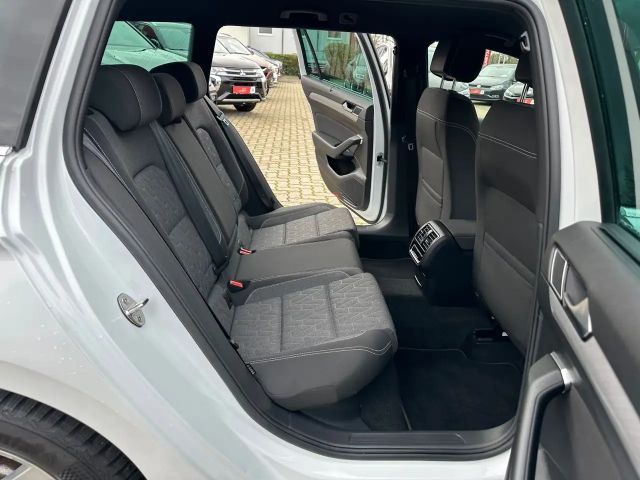 Volkswagen Passat Business DSG Variant