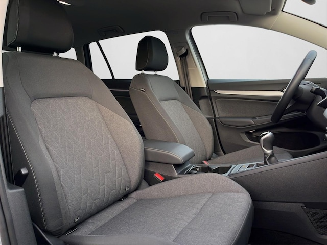 Volkswagen Golf 1.5 TSI Variant