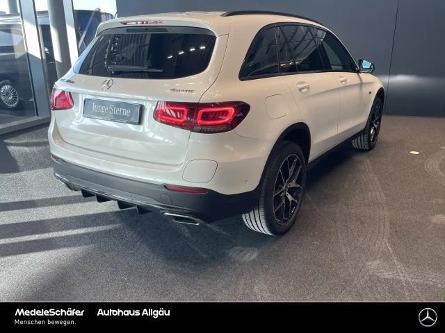 Mercedes-Benz GLC 300 4MATIC AMG Line