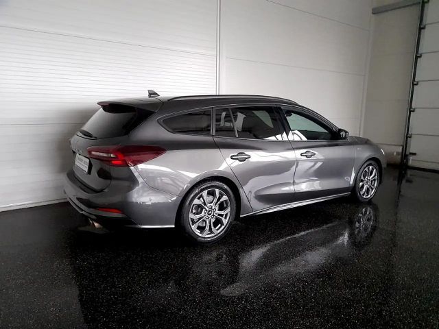 Ford Focus EcoBoost ST Line Wagon