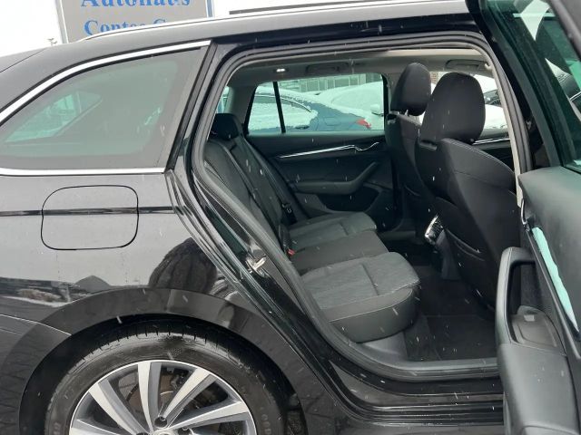 Skoda Octavia 2.0 TDI Combi Style Style