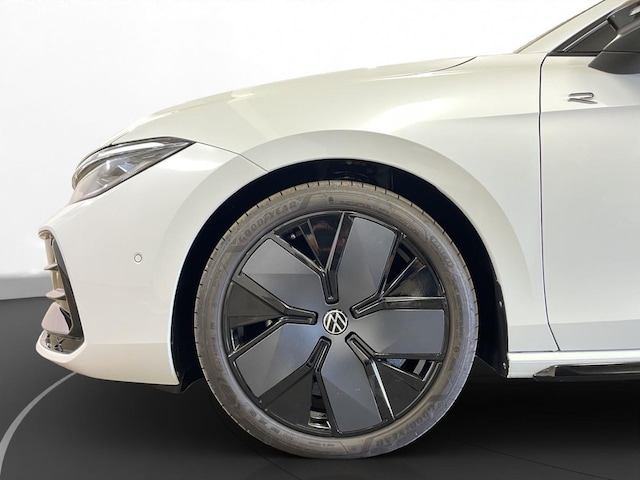 Volkswagen Passat 2.0 TDI R-Line Variant