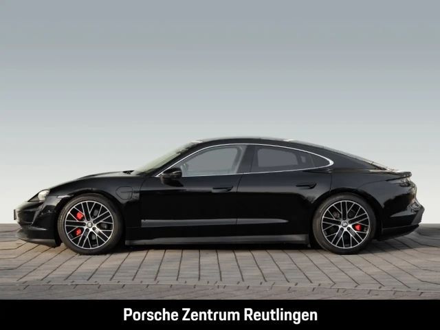 Porsche Taycan 4S