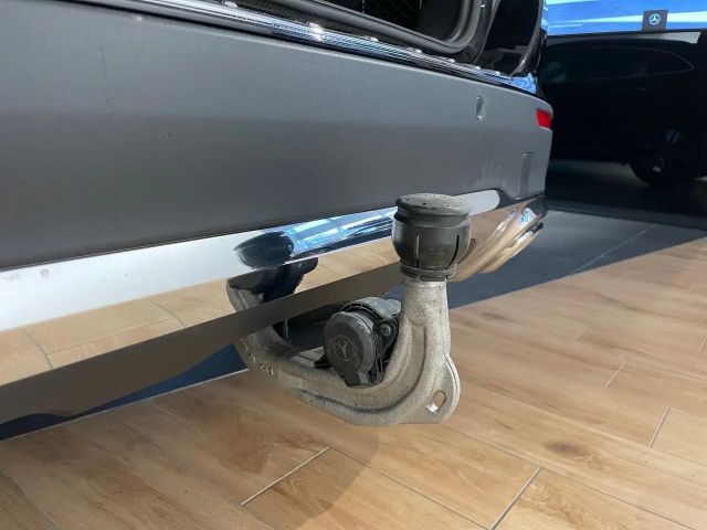 Mercedes-Benz GLA 200 4MATIC GLA 200 d