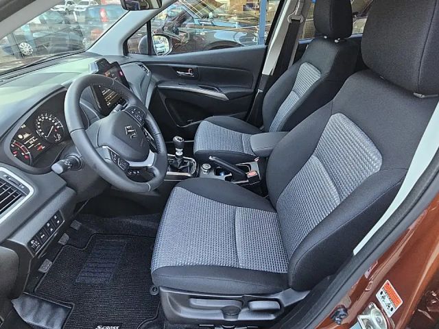 Suzuki S-Cross AllGrip Hybrid