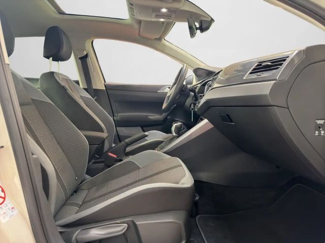 Volkswagen Polo 1.0 TSI DSG Style