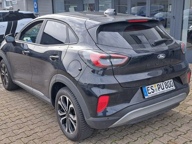 Ford Puma EcoBoost Titanium