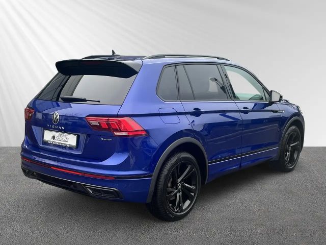 Volkswagen Tiguan 4Motion DSG R-Line