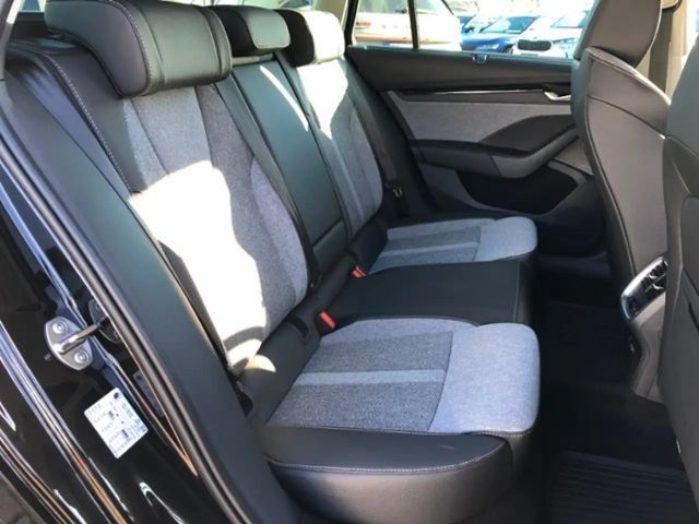 Skoda Octavia Combi Tour