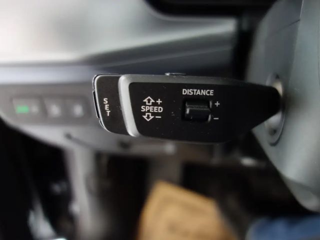 Audi Q3 TFSI 110 kW intense