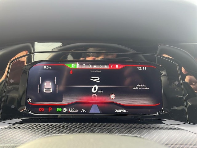 Volkswagen Golf IQ.Drive