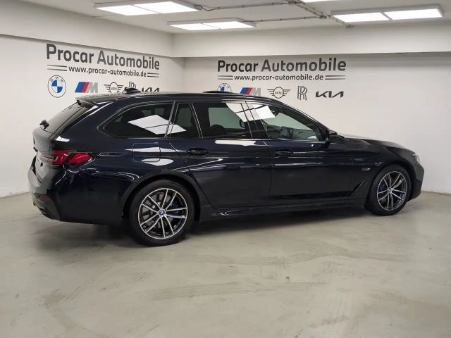 BMW 530 530e M-Sport xDrive