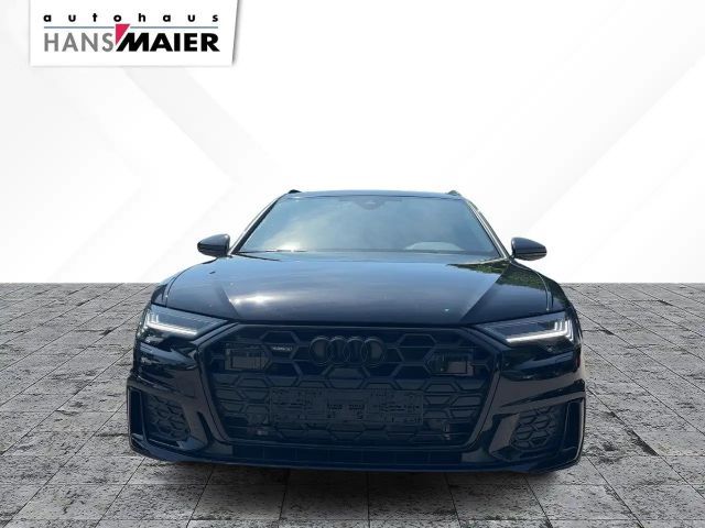 Audi A6 Avant Quattro S-Tronic