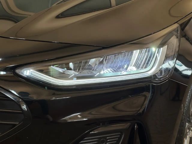 Ford Focus ST Line Wagon