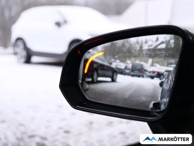 Volvo V60 AWD Dark Plus Recharge T6