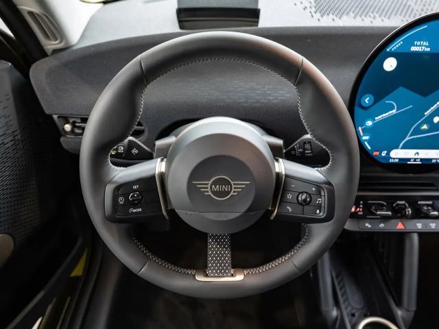 MINI Cooper E Classic Trim HUD LED PDC KEYLESS