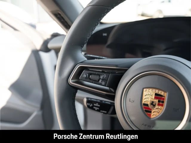 Porsche Taycan 4S