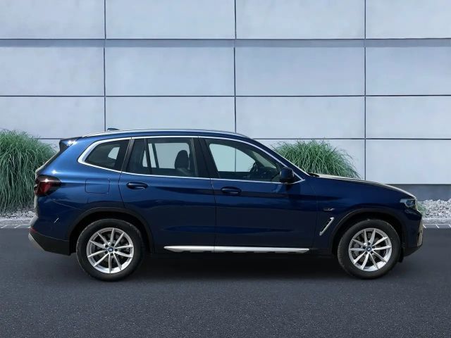 BMW X3 xDrive30e