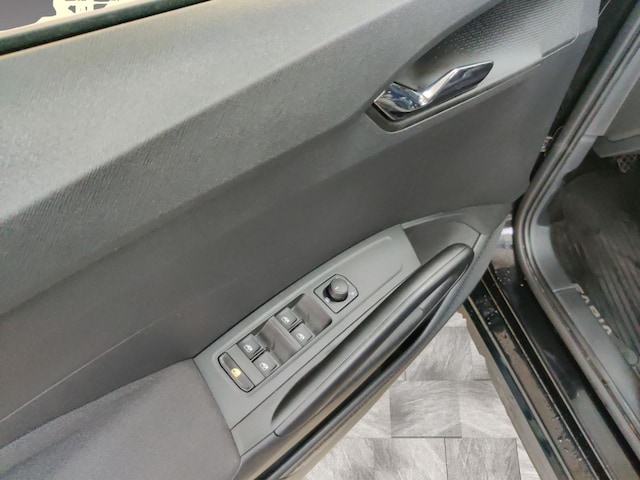 Skoda Fabia Fabia 130 Jahre 1.0 LED/Sitzhzg/Climatronic/RFK