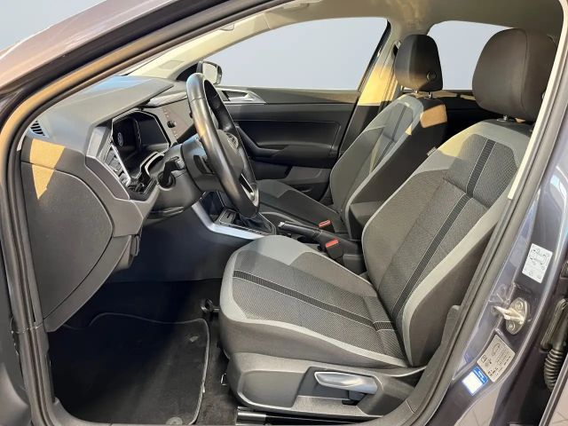 Volkswagen Polo 1.0 TSI DSG Style