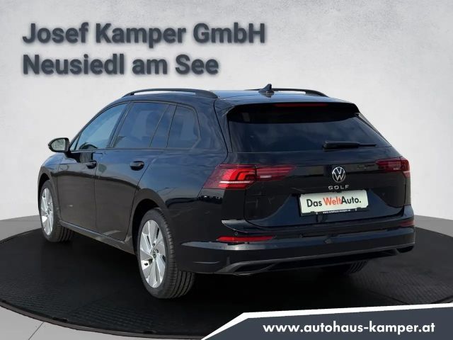 Volkswagen Golf Life Variant