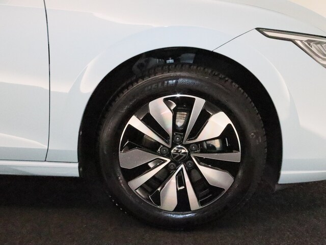 Volkswagen Golf 1.5 eTSI Golf VIII Variant