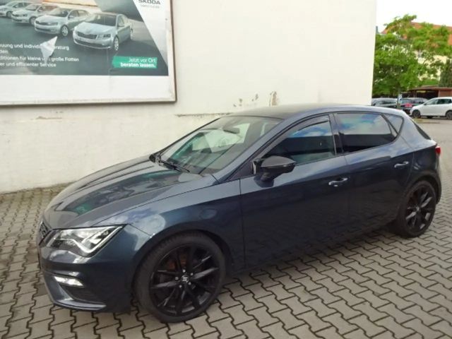 Seat Leon Black FR-lijn