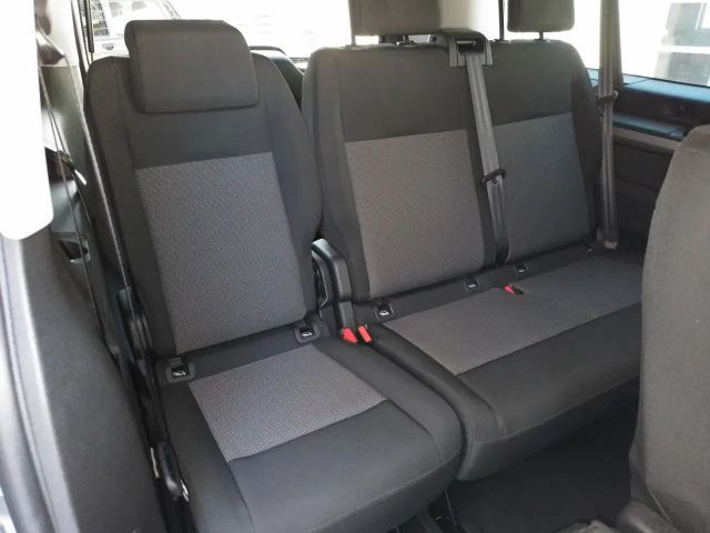 Opel Zafira Life Kombi 9-Sitzer