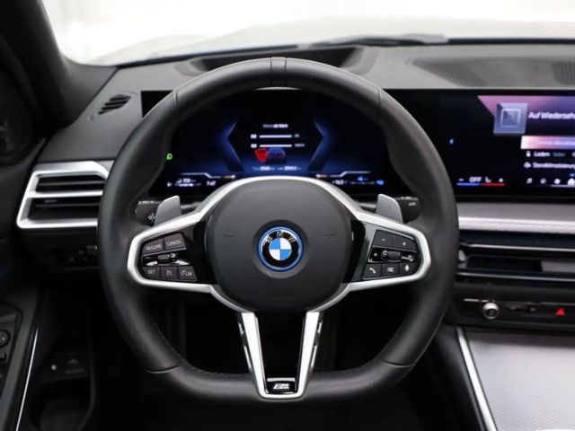 BMW 330 M-Sport Sedan