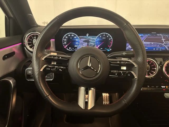 Mercedes-Benz A 180 AMG Line Hatchback