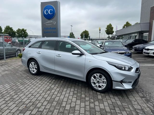 Kia Ceed CRDi Vision