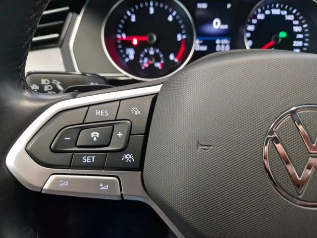 Volkswagen Passat 4Motion Business DSG Variant