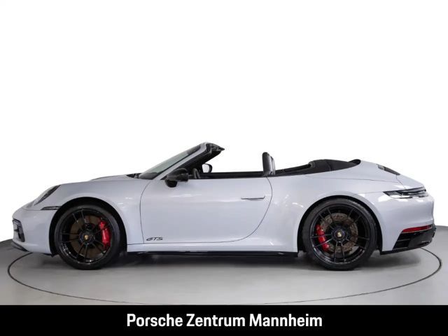 Porsche 992 4 Cabrio Carrera GTS