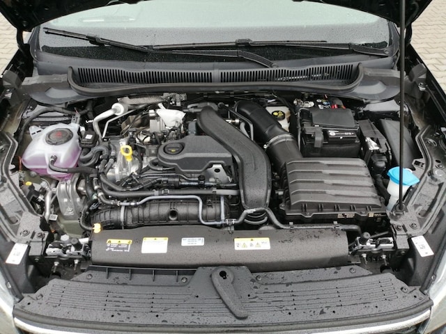 Volkswagen Taigo 1.5 TSI DSG R-Line