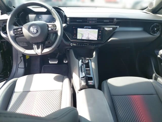 Alfa Romeo Junior Ibrida