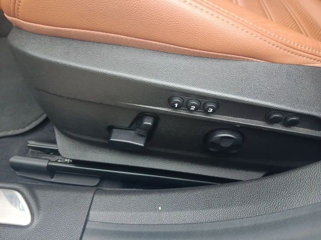 Alfa Romeo Giulia AT8