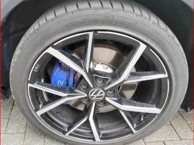 Volkswagen T-Roc "R" Performance Navi el.HK Akrapovic AHK