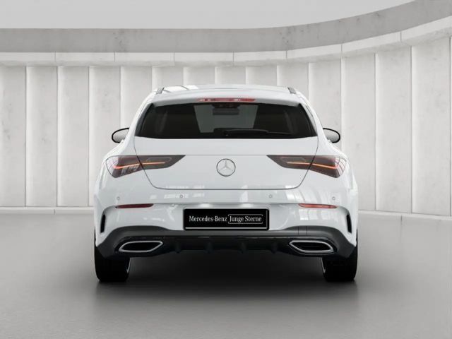 Mercedes-Benz CLA 200 AMG Line