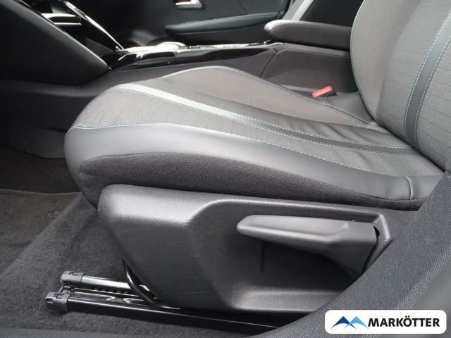 Peugeot 208 Allure Pack