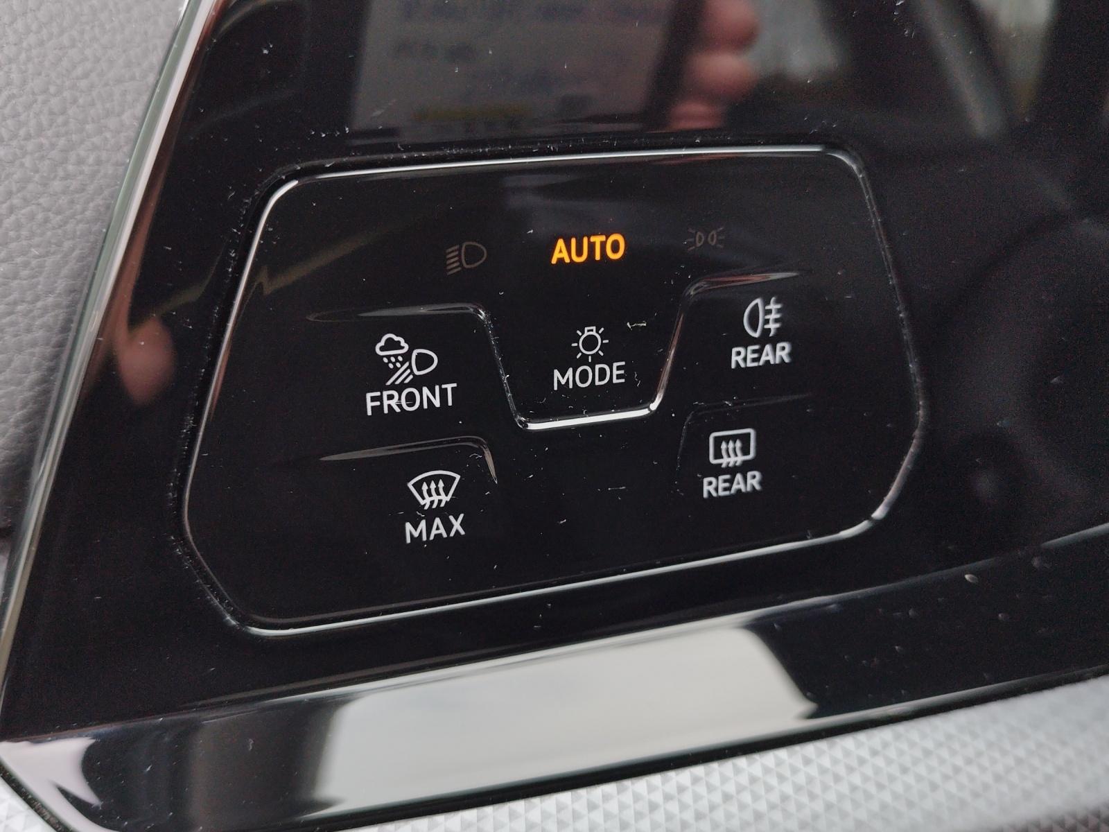 Volkswagen Golf 1.5 TSI Golf VIII