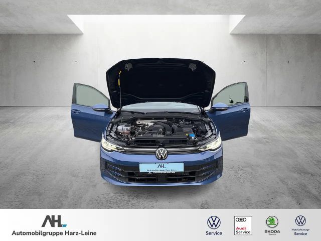 Volkswagen Golf 1.5 eTSI DSG Golf VIII Variant