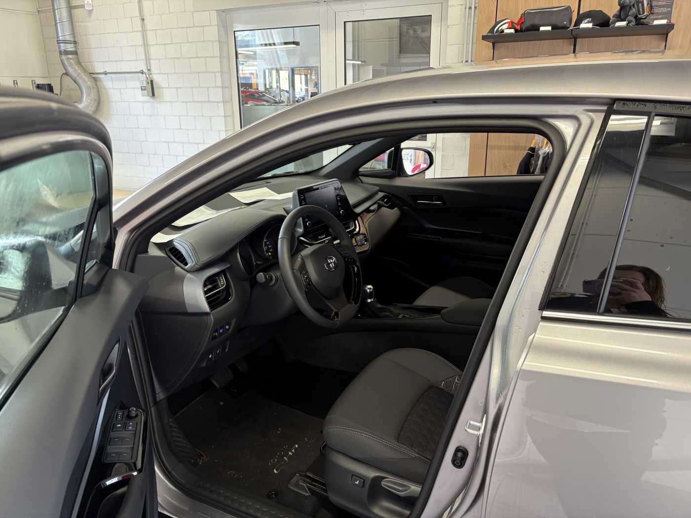 Toyota C-HR 5-deurs Plus