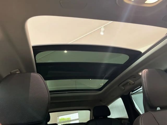 Volvo V90 AWD Dark T8 Ultra