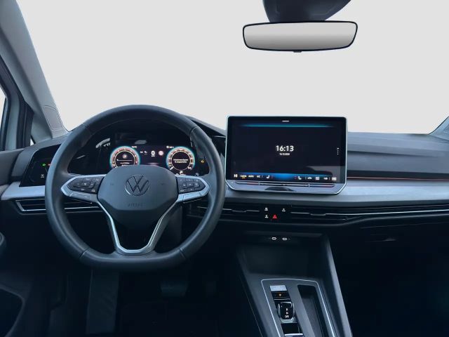 Volkswagen Golf 1.5 eTSI DSG Life