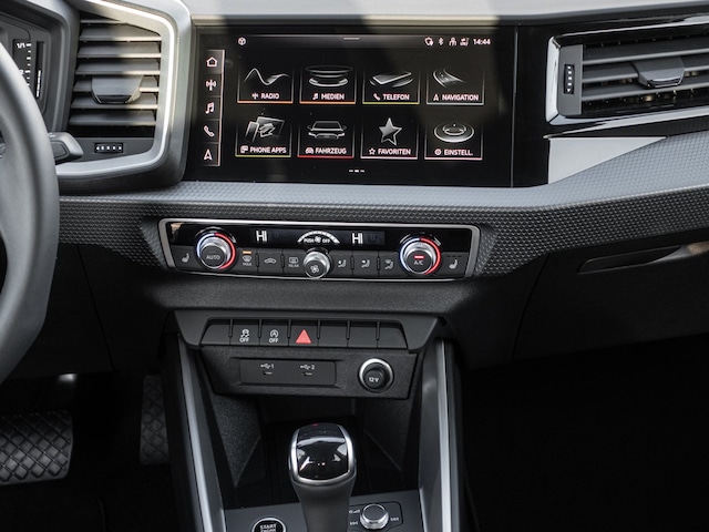 Audi A1 25 TFSI S-Line S-Tronic Sportback