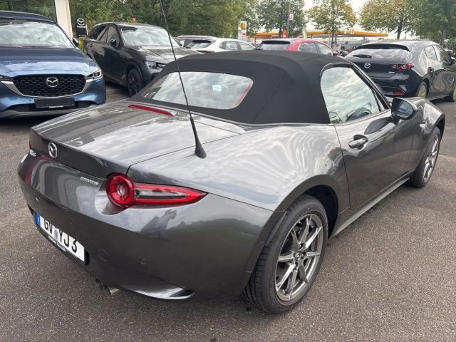 Mazda MX-5 Exclusive-line SkyActiv