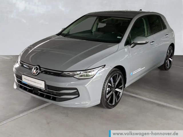 Volkswagen Golf 1.5 eTSI DSG IQ.Drive Style