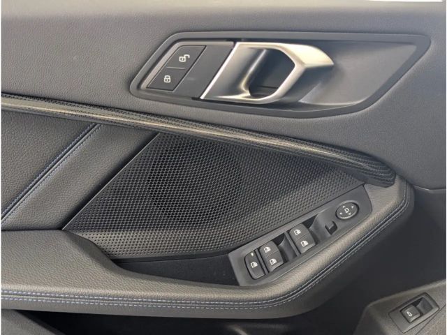 BMW 118 118i M-Sport Sedan