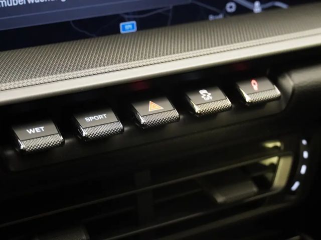 Porsche 911 992 Carrera Coupé