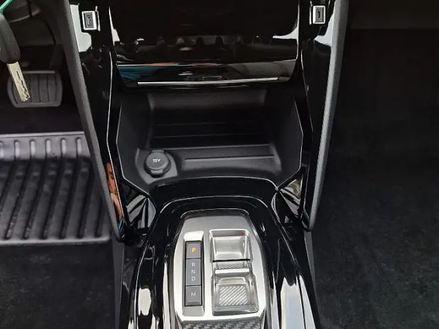 Peugeot 2008 Allure Pack Hybrid